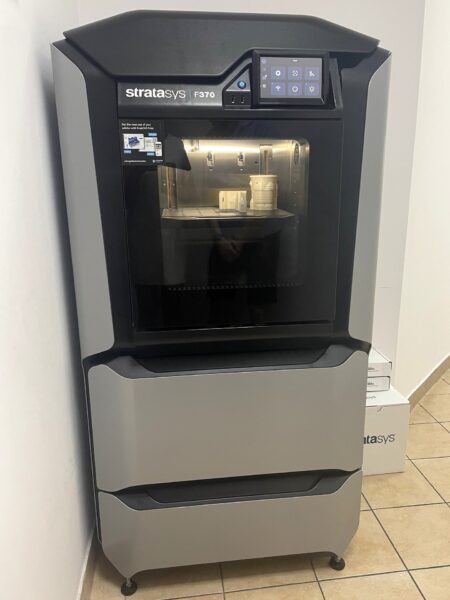 Stratasys J55
